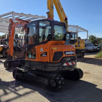 Doosan dx63