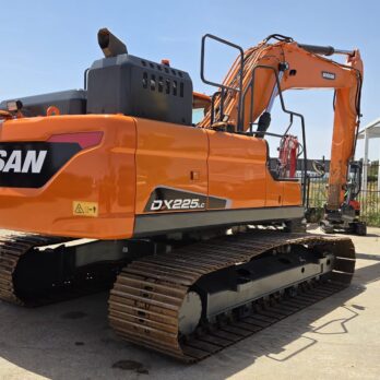 Doosan dx225