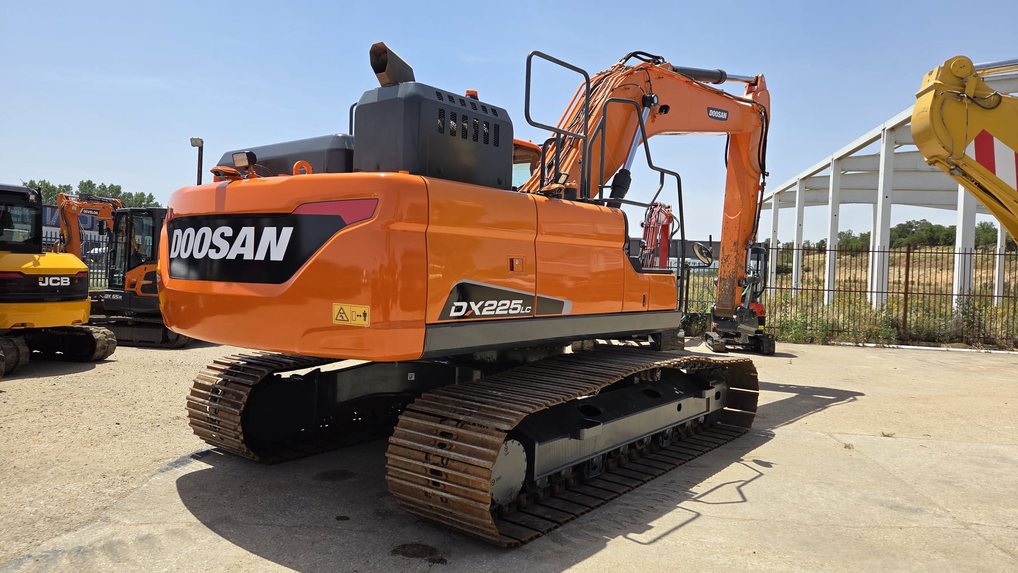 Doosan dx225