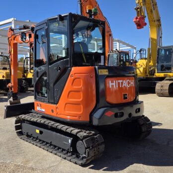 Hitachi ZX65